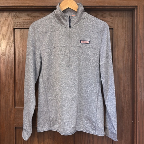 Vineyard Vines Tops - Vineyard Vines The Shep Shirt Lightweight 1/4 Zip—Size Medium